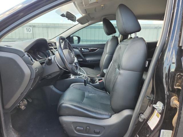  NISSAN ROGUE 2018 Czarny
