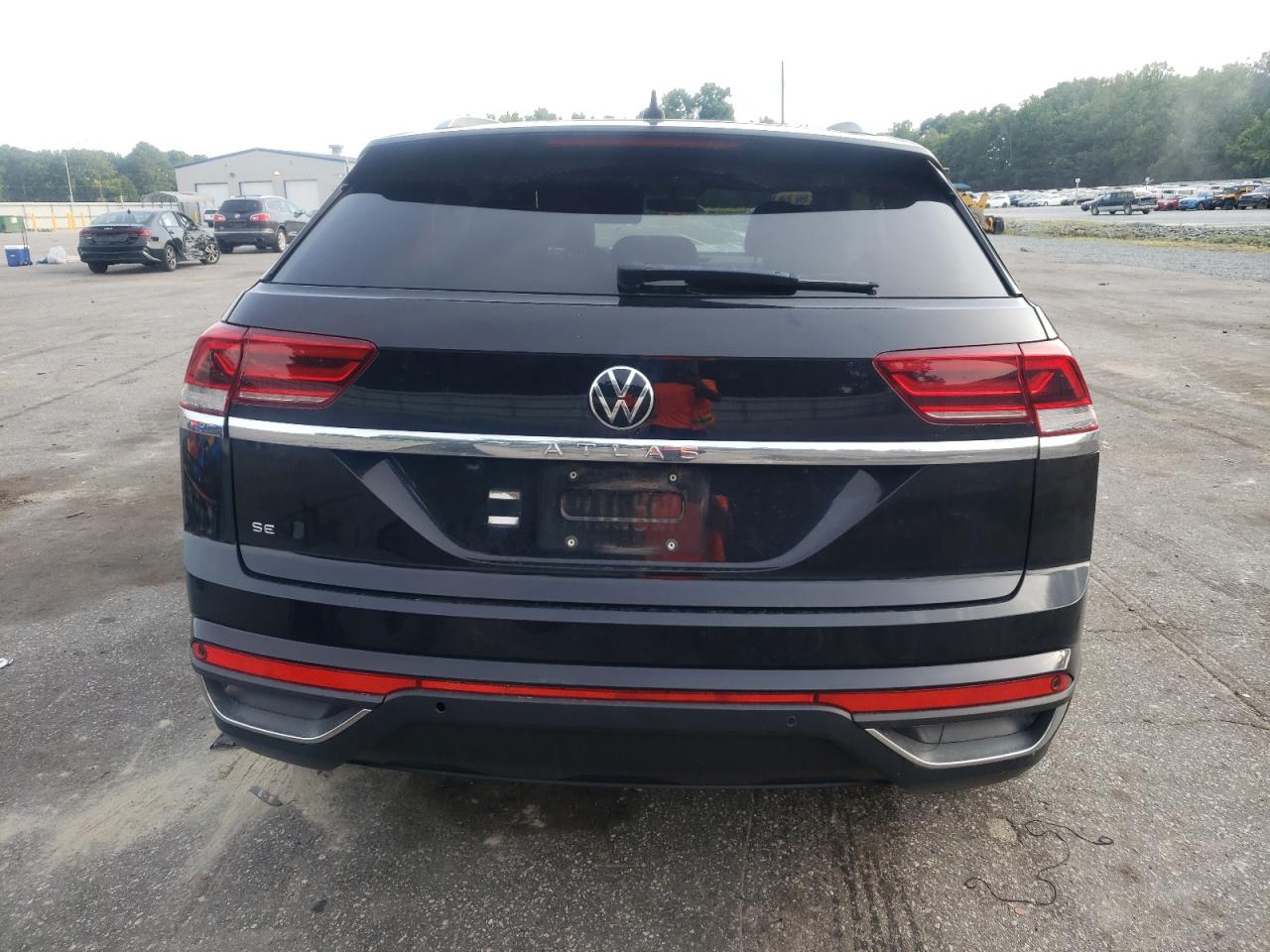 1v25c2ca2lc201039 1V25C2CA2LC201039 2020 Volkswagen Atlas Cross Sport Se