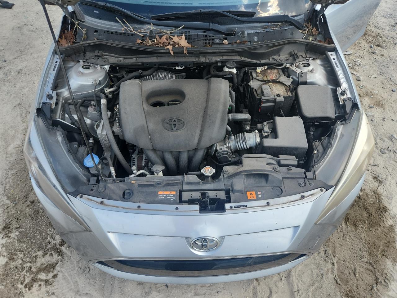 2018 Toyota Yaris Ia VIN: 3MYDLBYV1JY327875 Lot: 64931555