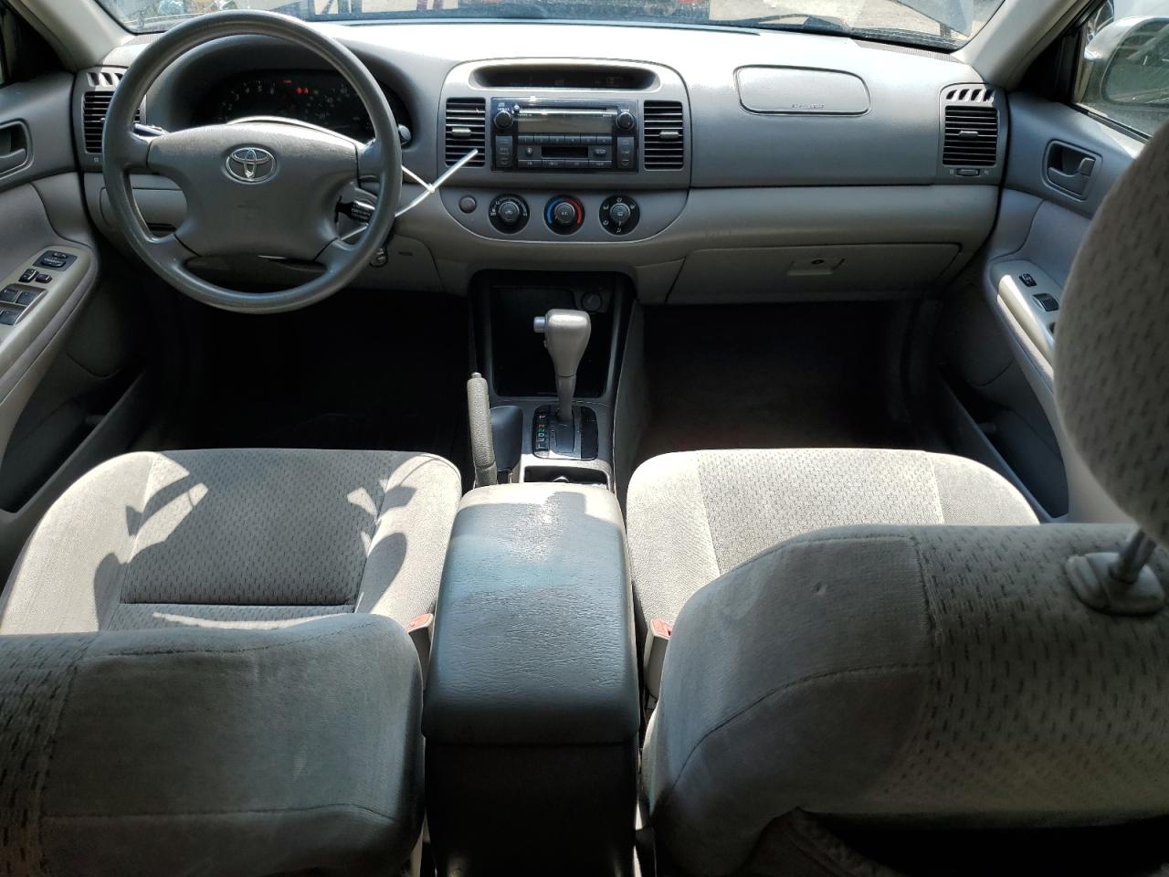 2004 Toyota Camry Le VIN: 4T1BE32K04U920375 Lot: 63378075