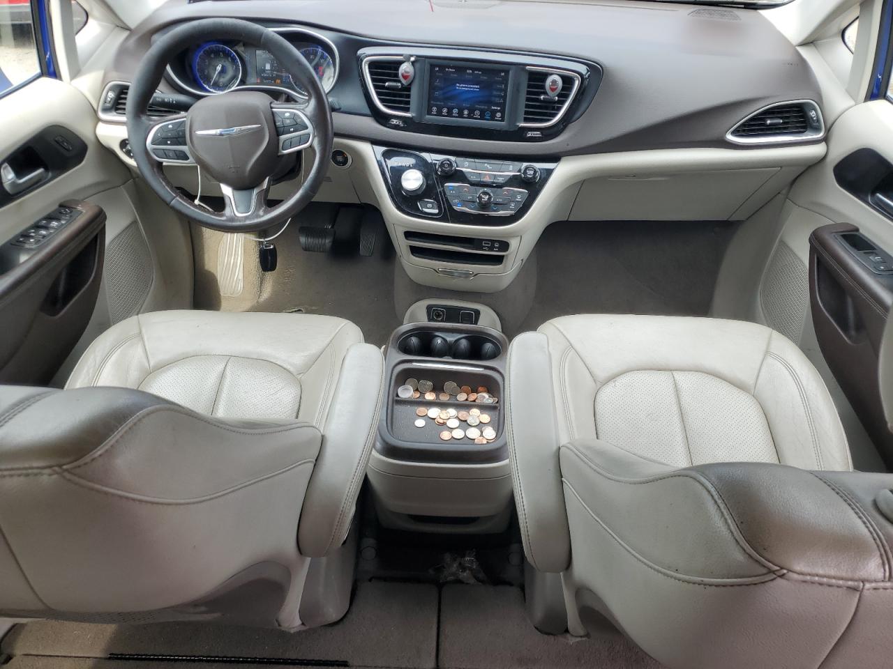 2020 Chrysler Pacifica Touring L VIN: 2C4RC1BG6LR176995 Lot: 64400685
