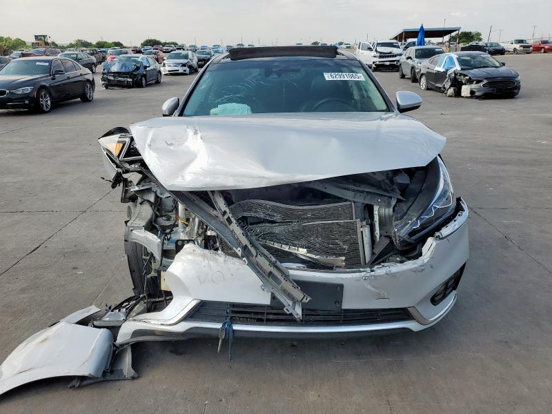  KIA CADENZA 2017 Srebrny