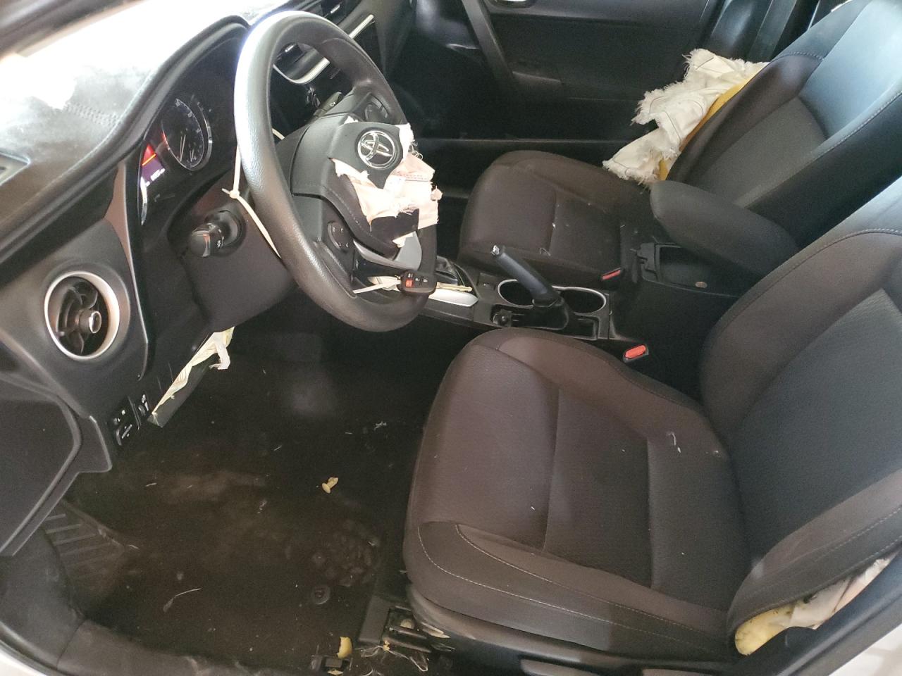 5yfburhe3jp775787 5YFBURHE3JP775787 2018 Toyota Corolla L