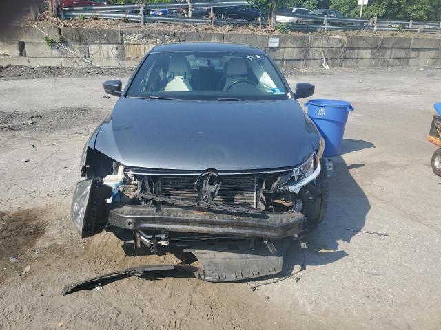 Sedans VOLKSWAGEN JETTA 2016 Gray