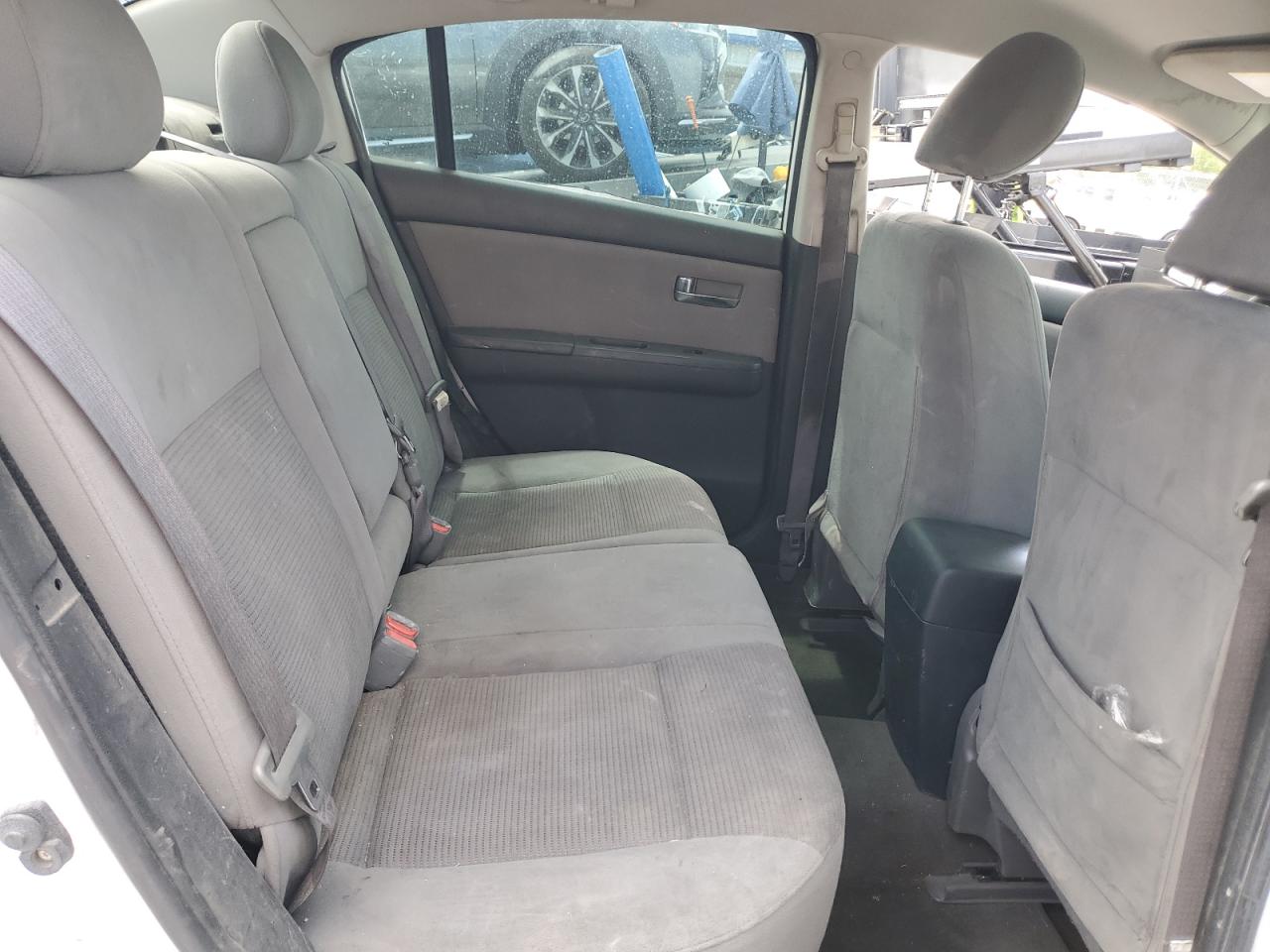 2011 Nissan Sentra 2.0 VIN: 3N1AB6AP9BL698470 Lot: 63661525