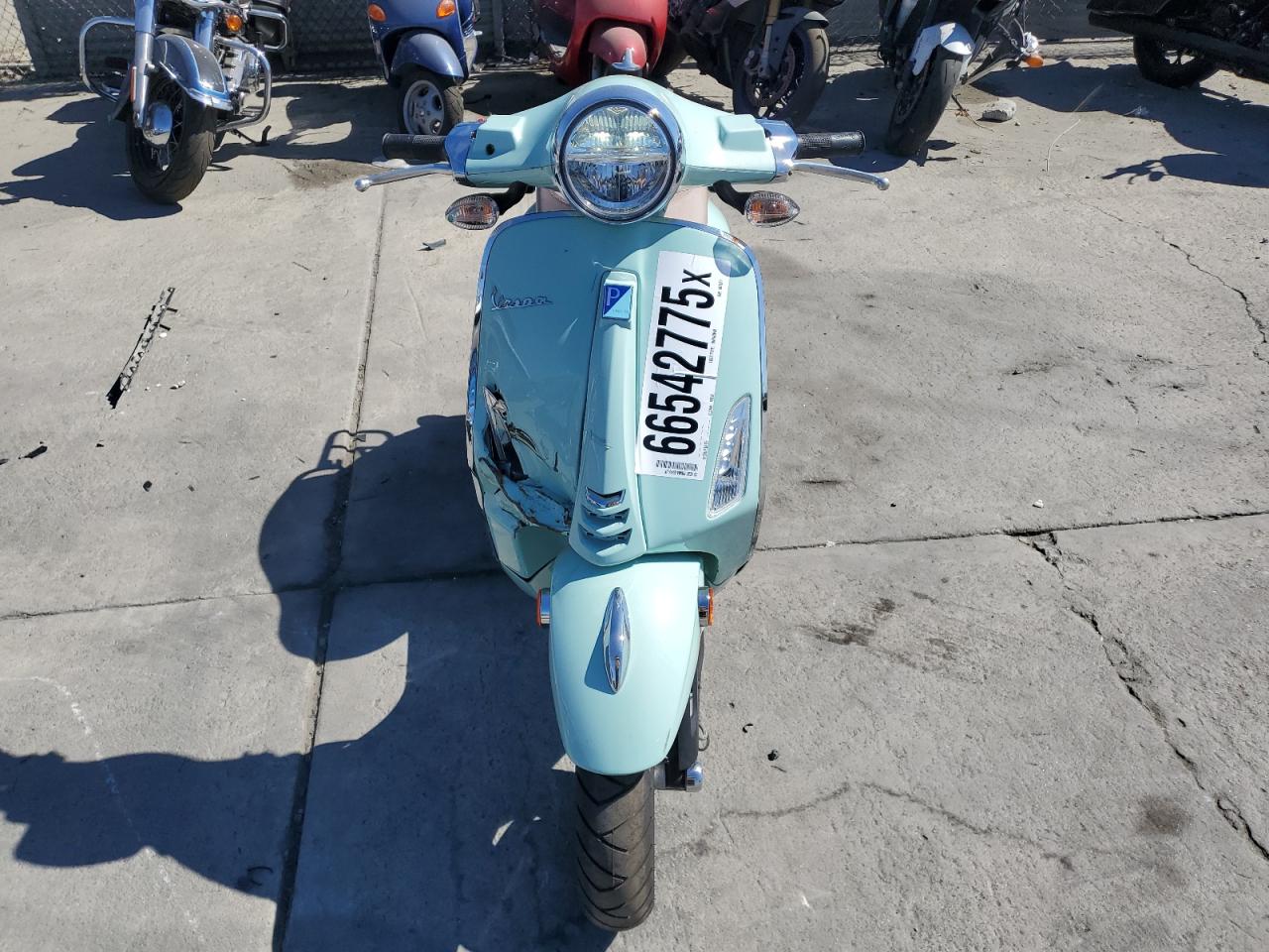 2022 Vespa Primavera/Sprint 150 VIN: ZAPM818G6N5907877 Lot: 66542775