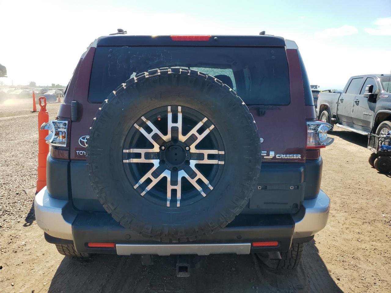 2008 Toyota Fj Cruiser VIN: JTEBU11F68K030072 Lot: 63345825