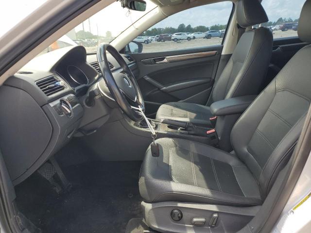  VOLKSWAGEN PASSAT 2016 Szary