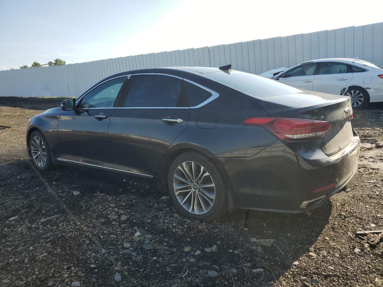 2015 Hyundai Genesis 3.8L VIN: KMHGN4JE2FU069304 Lot: 66622785