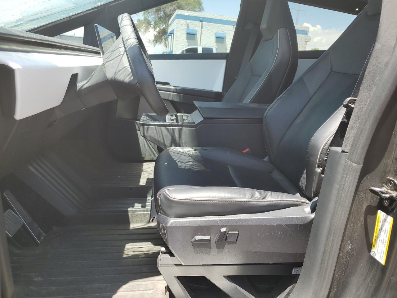 2024 Tesla Cybertruck VIN: 7G2CEHED4RA016347 Lot: 64123995