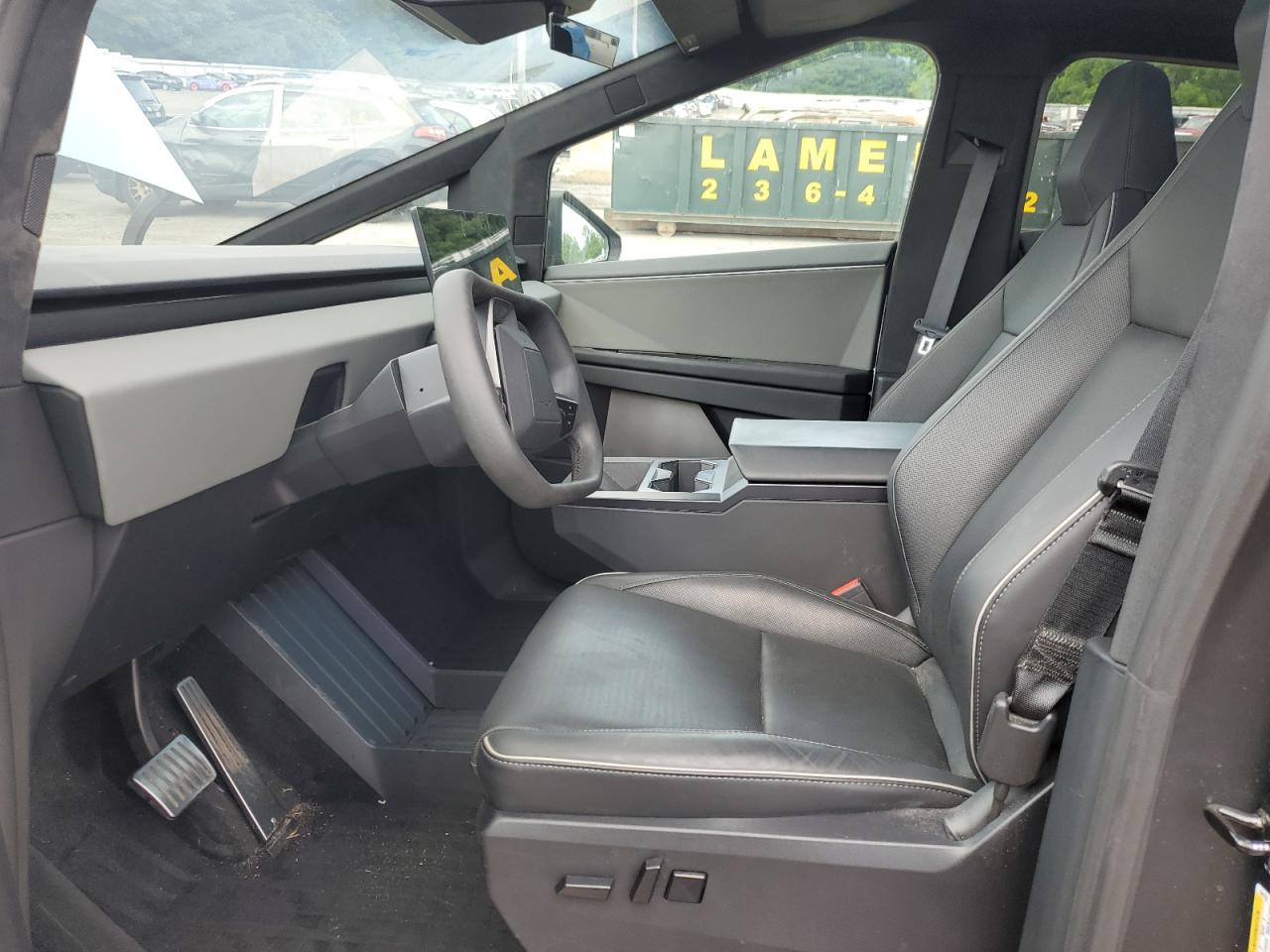 2024 Tesla Cybertruck VIN: 7G2CEHED1RA048107 Lot: 63580605
