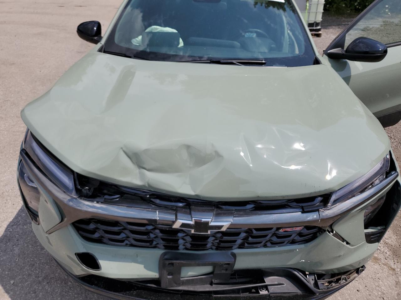 2024 Chevrolet Trax 2Rs VIN: KL77LJE23RC180315 Lot: 66017215