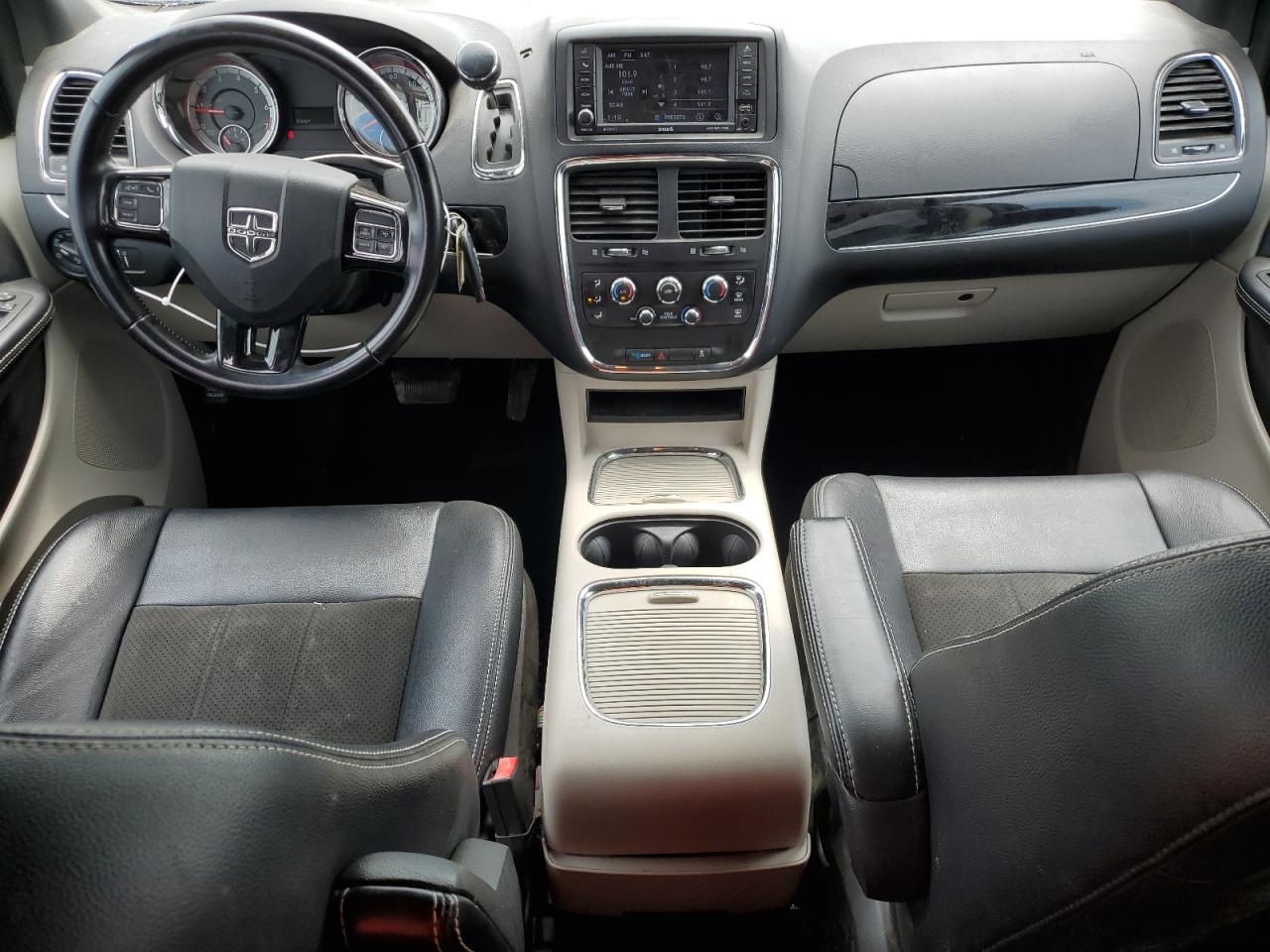 2019 Dodge Grand Caravan Sxt VIN: 2C4RDGCG2KR790083 Lot: 63088135