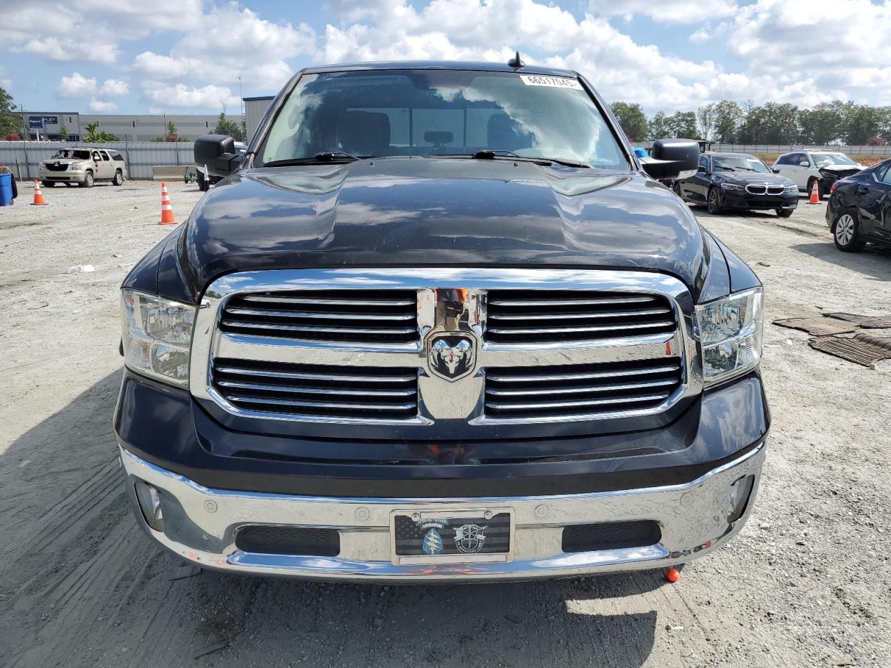 3c6rr7lgxjg197584 3C6RR7LGXJG197584 2018 Ram 1500 Slt