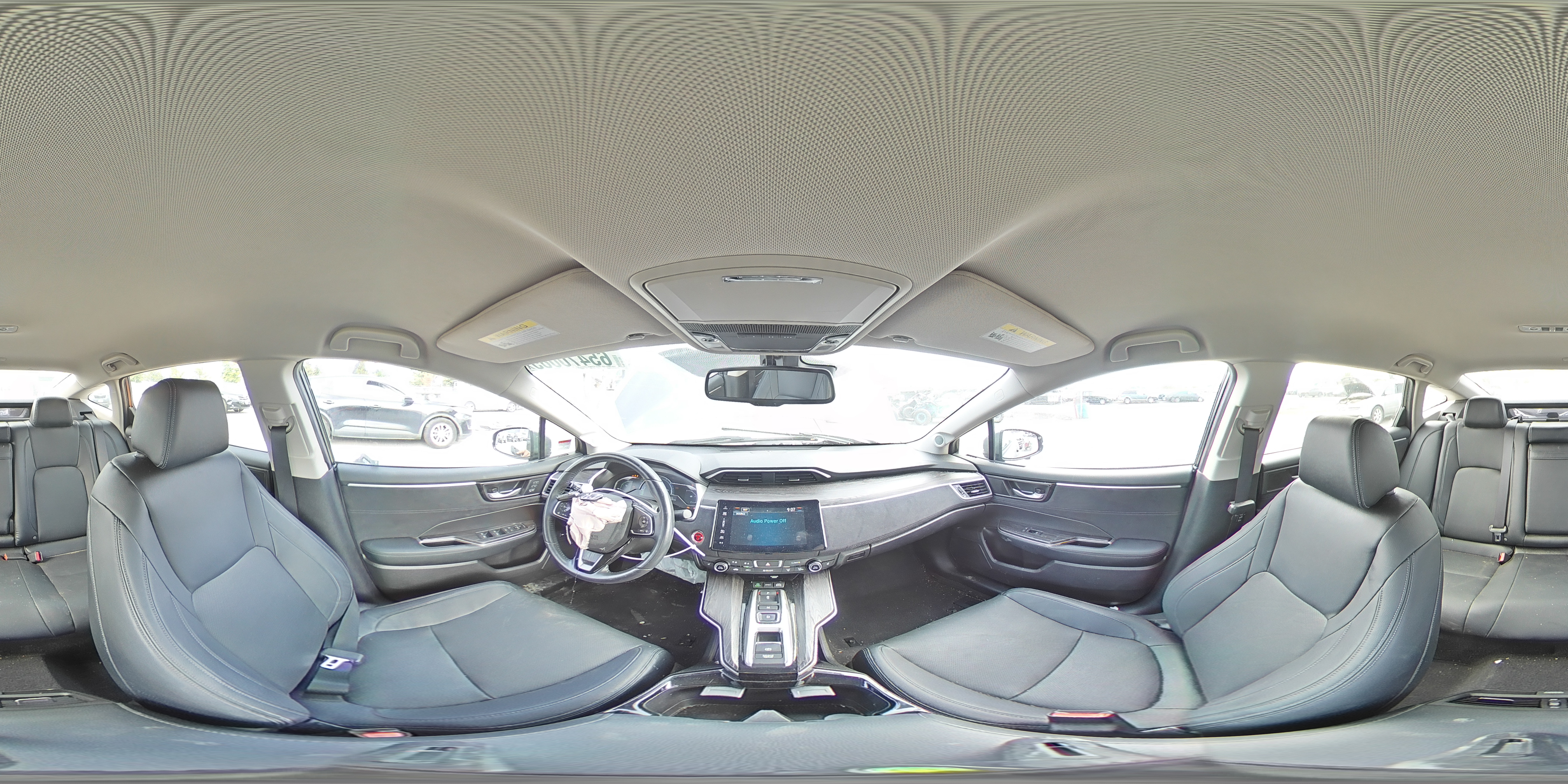 2018 Honda Clarity Touring VIN: JHMZC5F36JC005327 Lot: 65470065