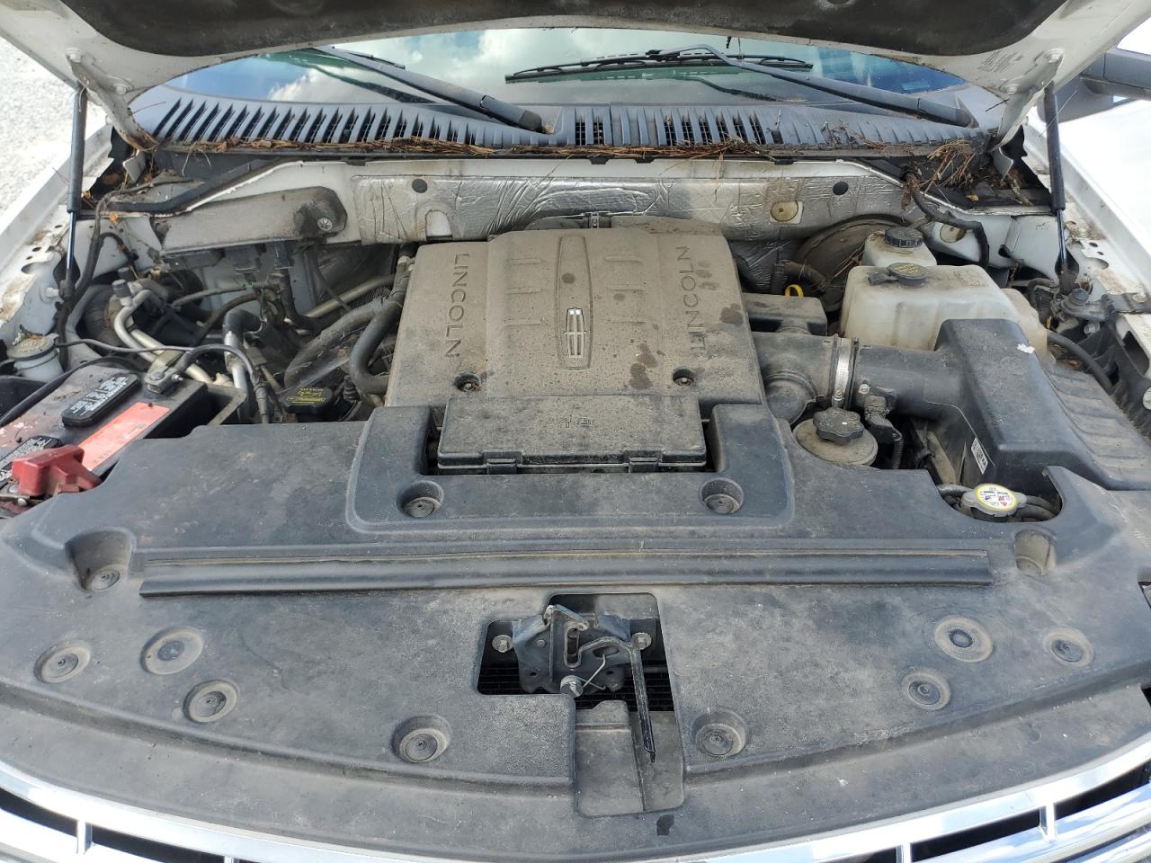 5lmjj2h54cel03666 5LMJJ2H54CEL03666 2012 Lincoln Navigator