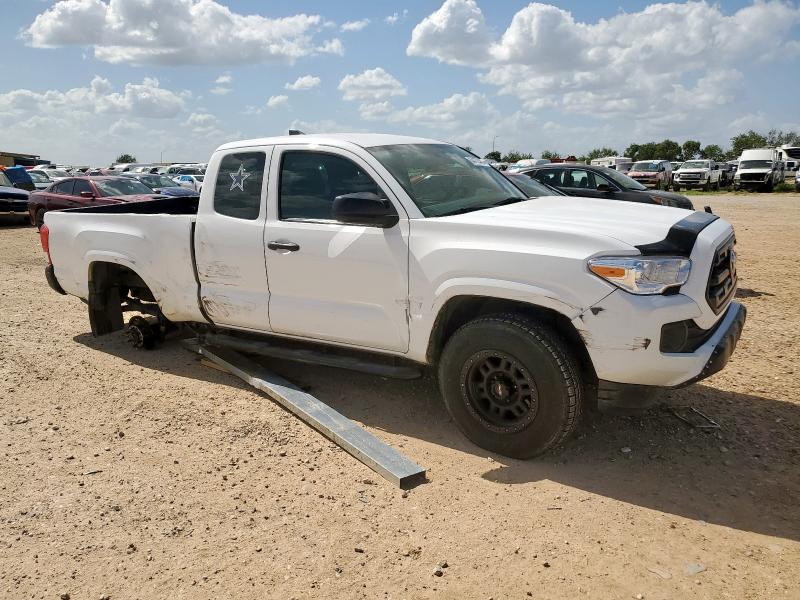  TOYOTA TACOMA 2017 Белы