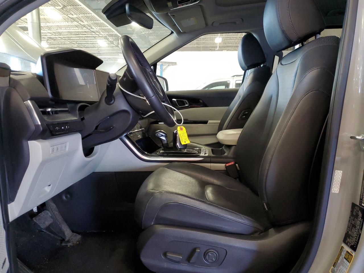 2023 Kia Carnival Sx VIN: KNDNE5H38P6220285 Lot: 62979295