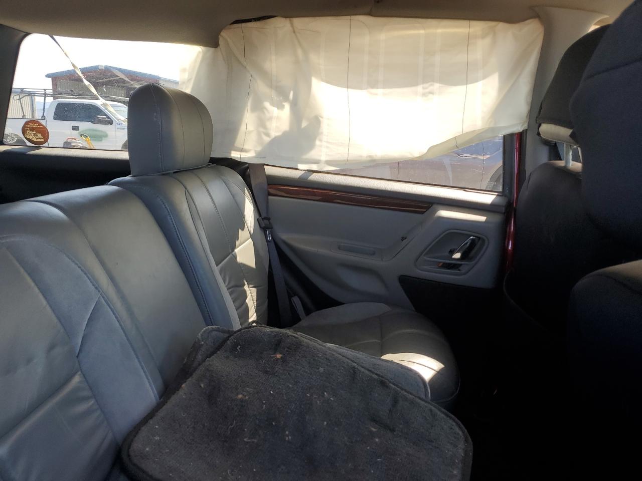 2003 Jeep Grand Cherokee Overland VIN: 1J8GW68J63C563322 Lot: 64505505