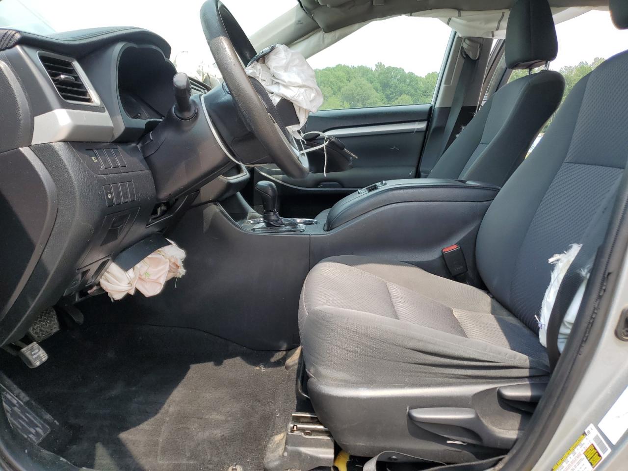 2019 Toyota Highlander Le VIN: 5TDBZRFH0KS966140 Lot: 66856815