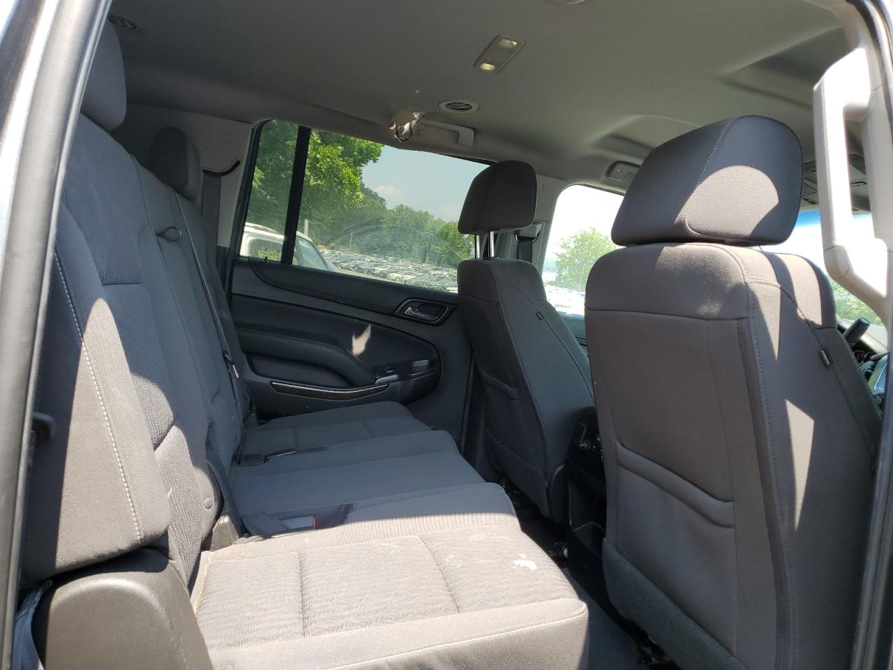1gnskgkc8kr270621 1GNSKGKC8KR270621 2019 Chevrolet Suburban K1500 Ls