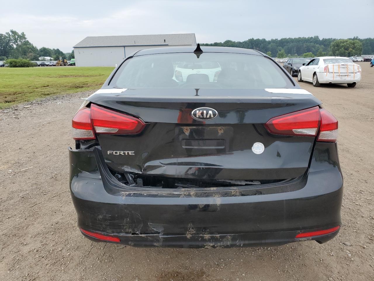 2018 Kia Forte Lx VIN: 3KPFK4A71JE210297 Lot: 64878545