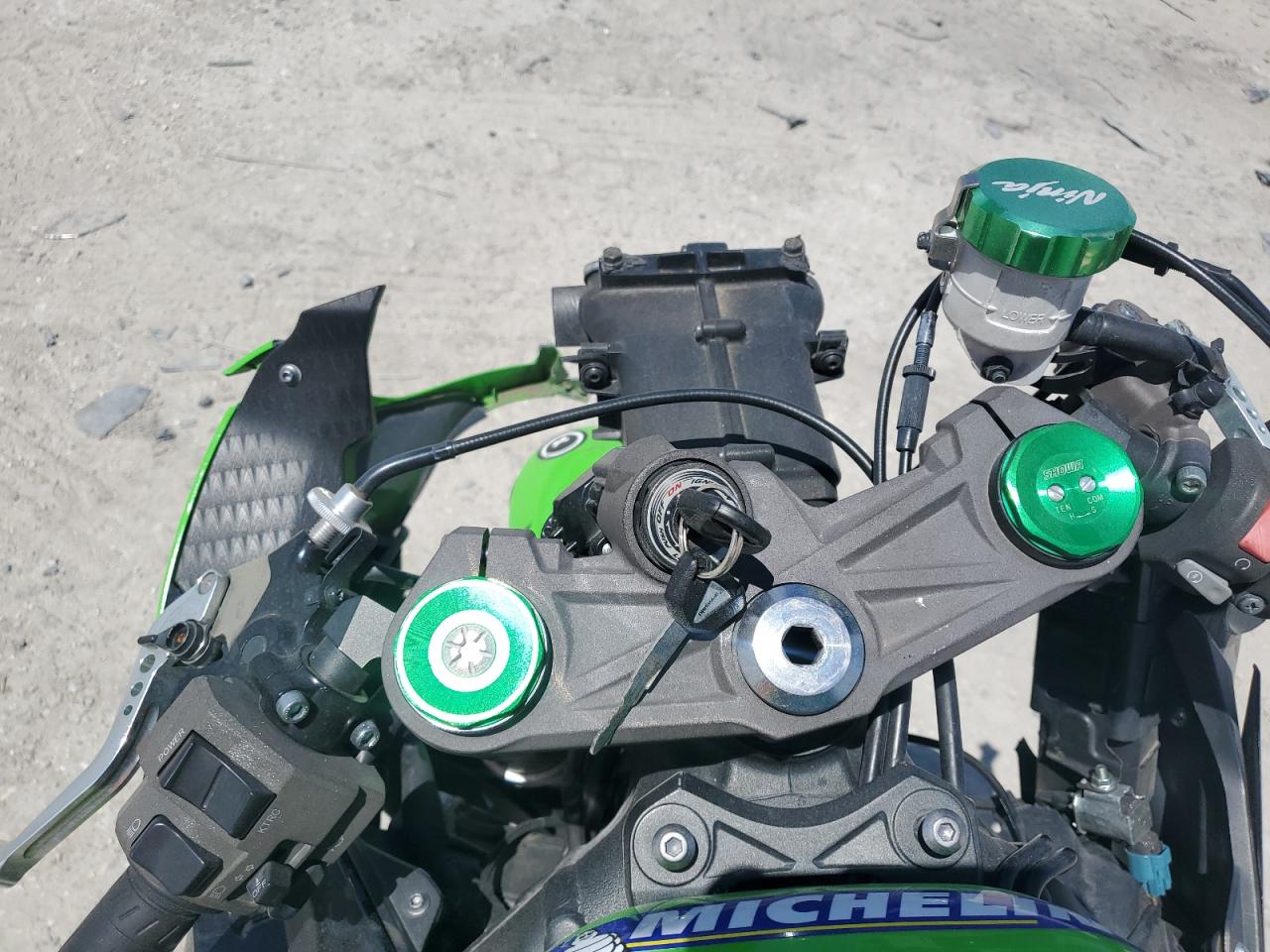 jkbzxjf10ja014393 JKBZXJF10JA014393 2018 Kawasaki Zx636 F