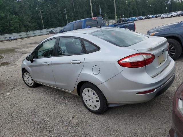 Седаны FORD FIESTA 2014 Серебристый