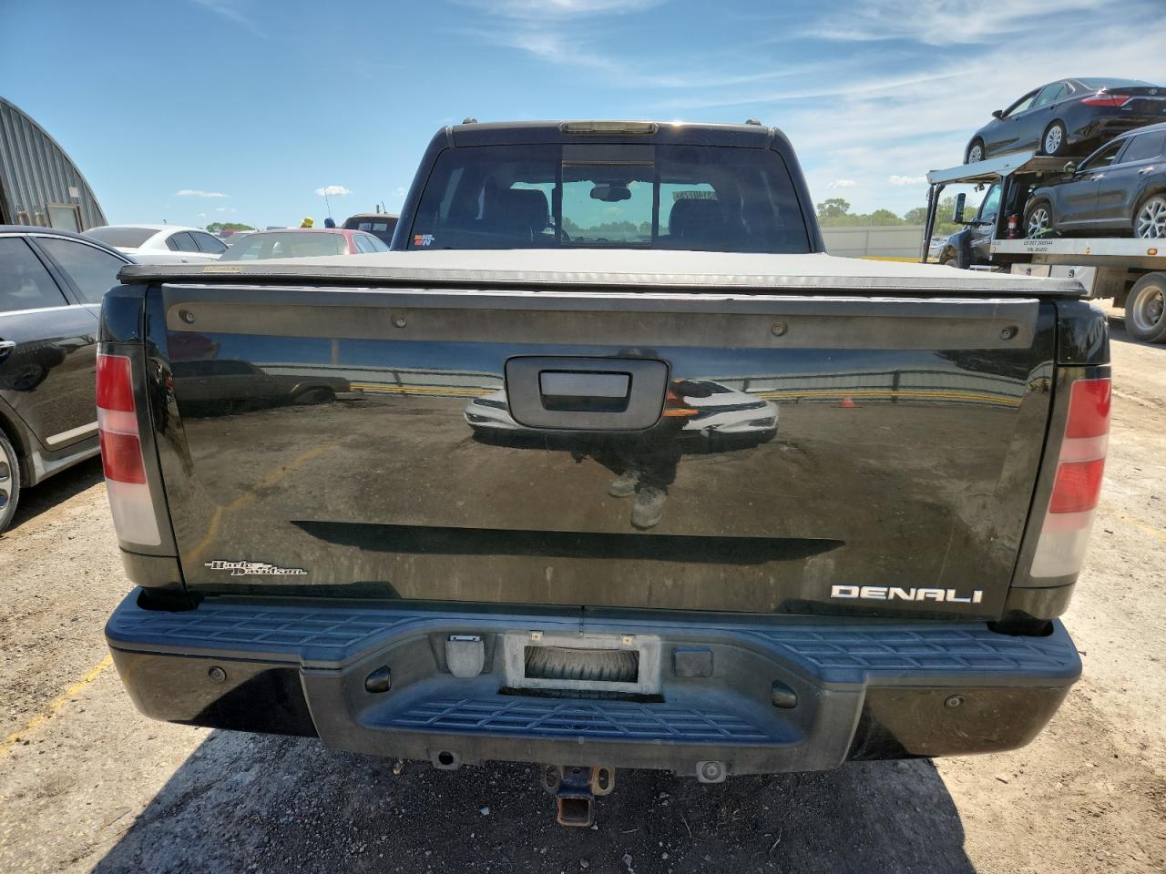 2007 GMC New Sierra Denali VIN: 2GTEK638871704739 Lot: 63140775
