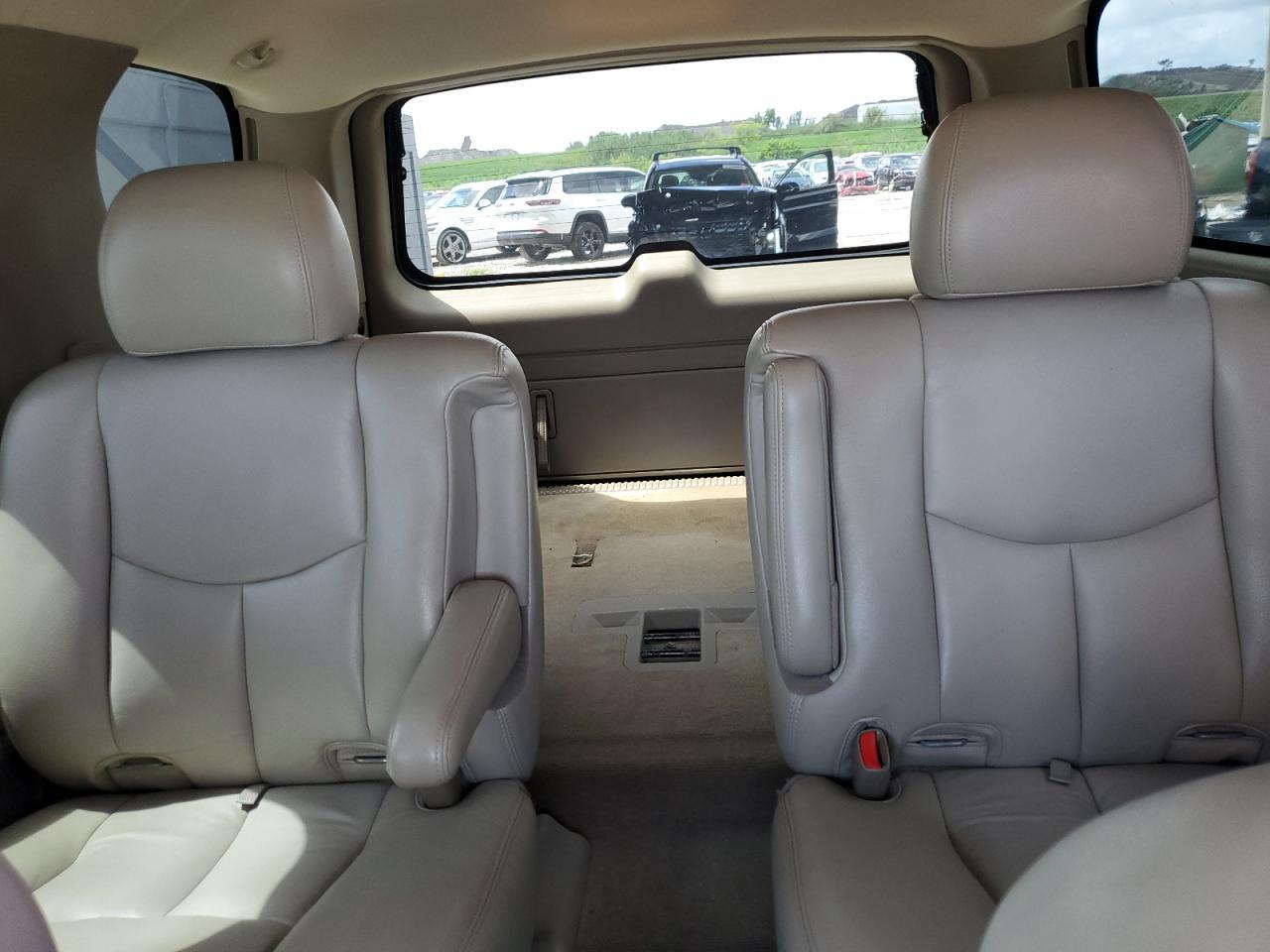 2005 Chevrolet Tahoe C1500 VIN: 1GNEC13T65R189501 Lot: 65739245