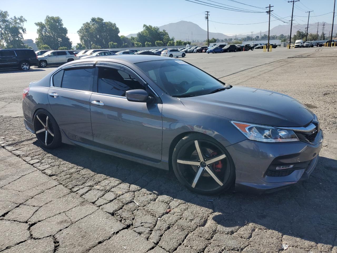 1HGCR2F57GA142918 HONDA ACCORD 2016