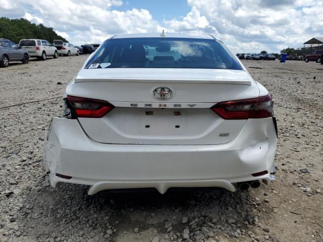  TOYOTA CAMRY 2022 Белы