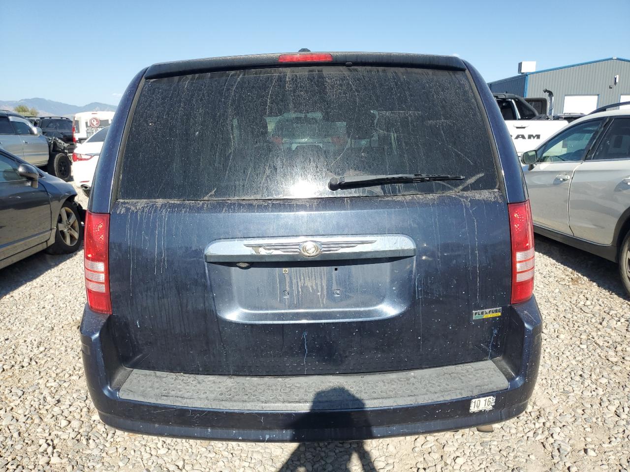 2008 Chrysler Town & Country Lx VIN: 2A8HR44H58R781754 Lot: 63615115