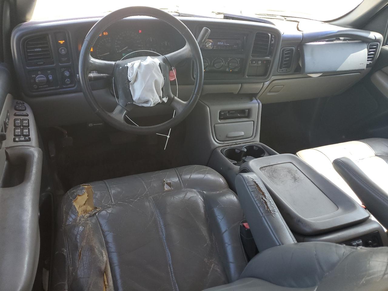 2002 Chevrolet Tahoe C1500 VIN: 1GNEC13ZX2R266452 Lot: 64647615