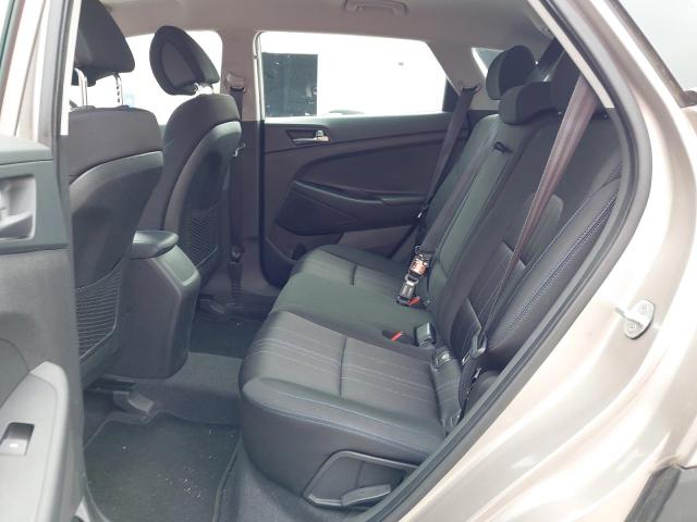 2017 HYUNDAI TUCSON S B
