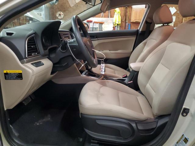  HYUNDAI ELANTRA 2017 Кремовый