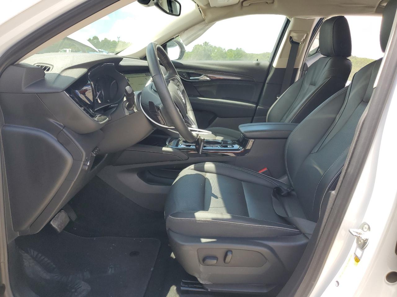 2022 Buick Envision Essence VIN: LRBFZNR45ND137386 Lot: 66452735