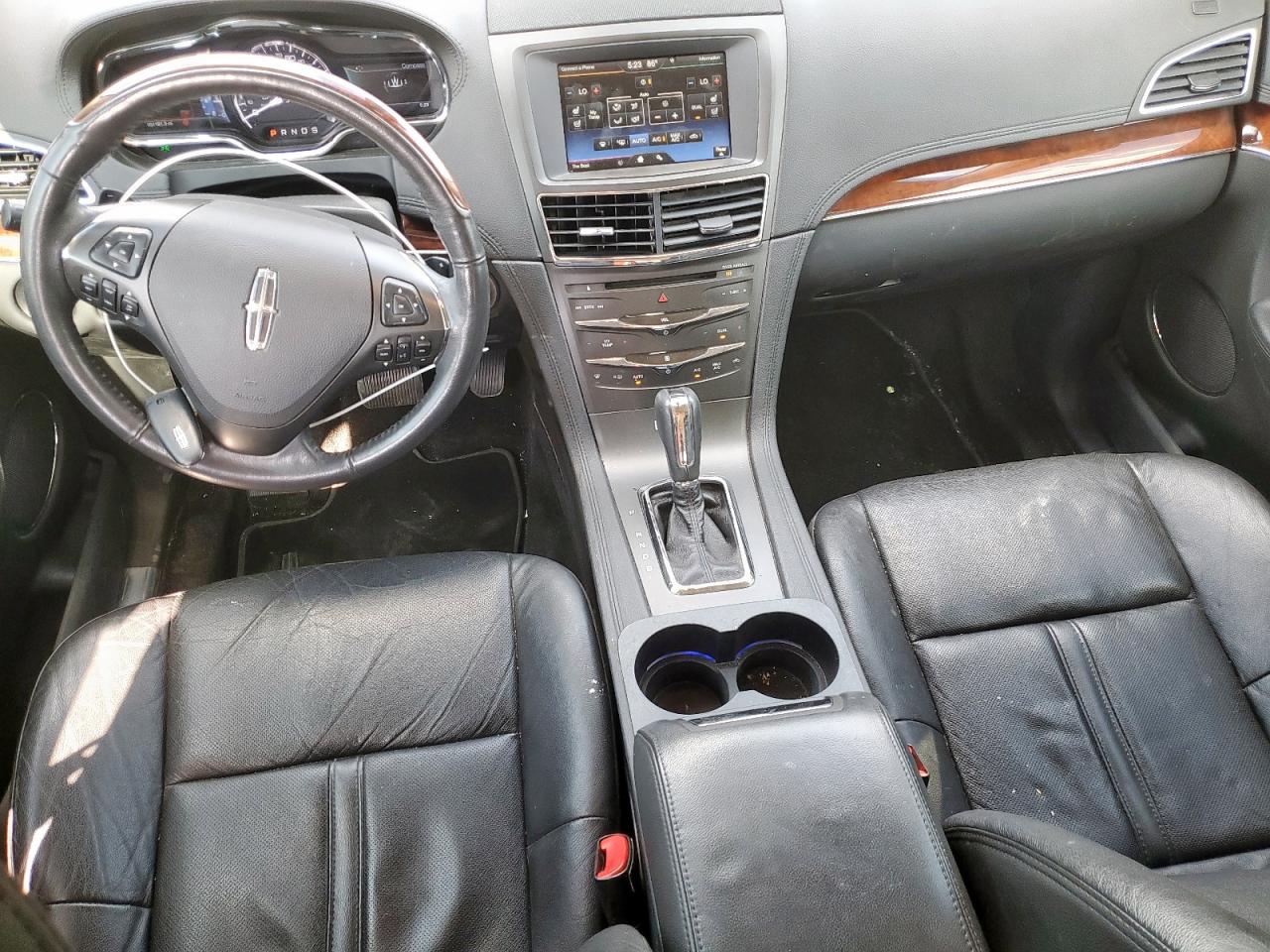 2015 Lincoln Mkt VIN: 2LMHJ5FK7FBL02608 Lot: 64018185