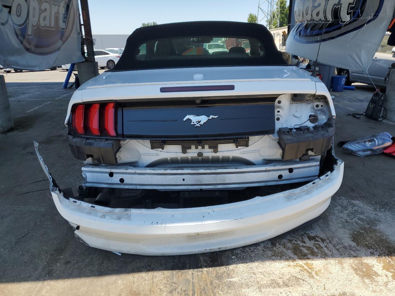 2022 Ford Mustang VIN: 1FATP8UH6N5124216 Lot: 64855615