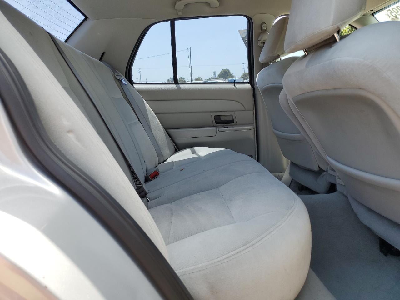 2003 Ford Crown Victoria VIN: 2FAFP73W73X138578 Lot: 65280395