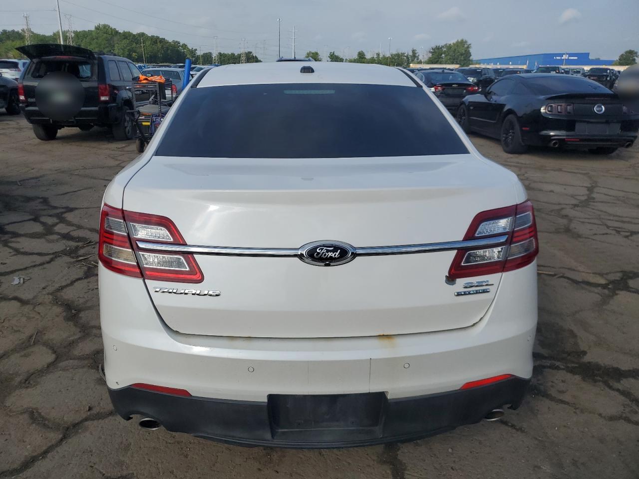 2013 Ford Taurus Sel VIN: 1FAHP2E81DG154017 Lot: 66517005