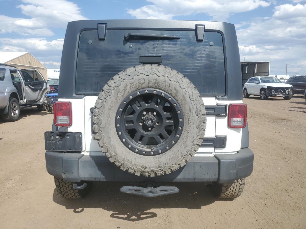 2017 Jeep Wrangler Unlimited Sport VIN: 1C4BJWDG6HL697992 Lot: 65270185
