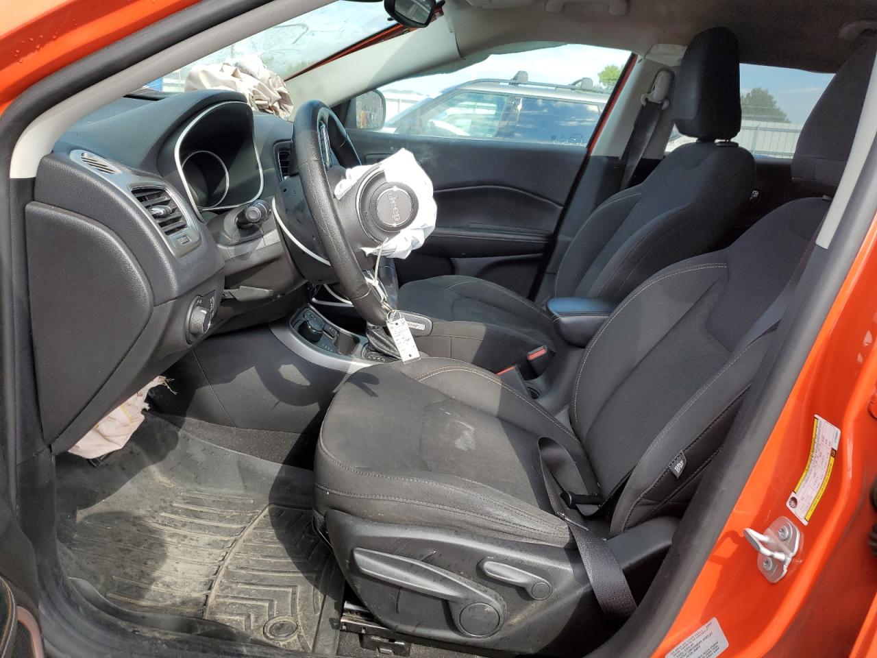 2017 Jeep Compass Sport VIN: 3C4NJDAB4HT698654 Lot: 65843755