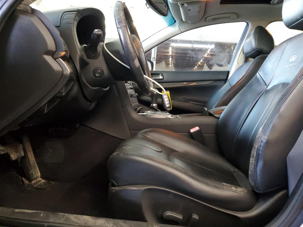 2011 Infiniti G37 Base VIN: JN1CV6AP2BM303793 Lot: 63752445