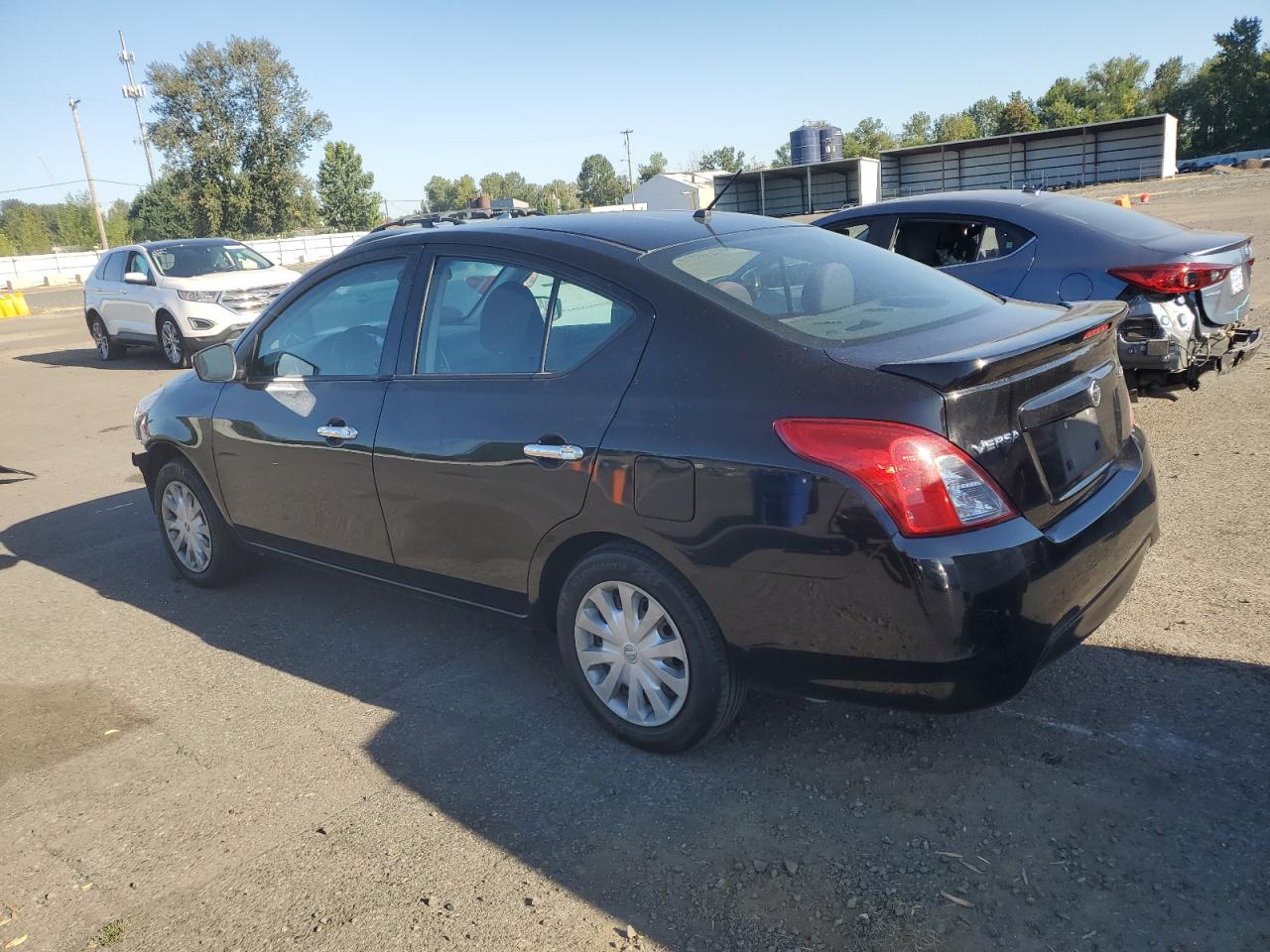 2018 Nissan Versa S VIN: 3N1CN7AP6JL845879 Lot: 65040385