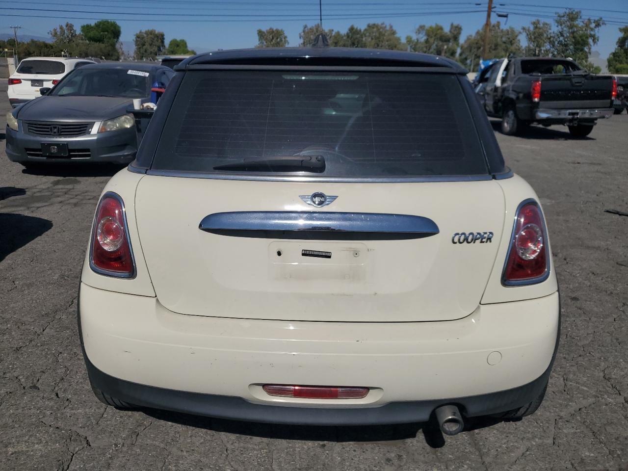 2013 Mini Cooper VIN: WMWSU3C52DT682466 Lot: 66539225
