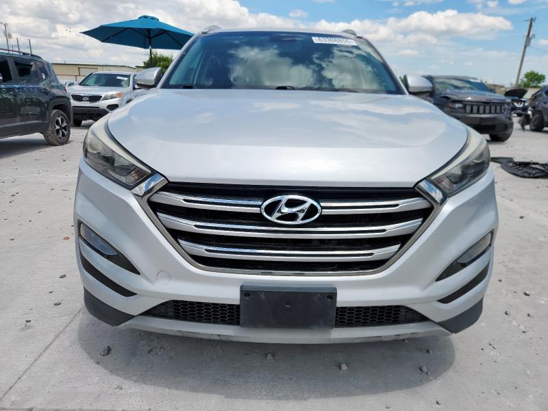 Parquets HYUNDAI TUCSON 2017 Silver