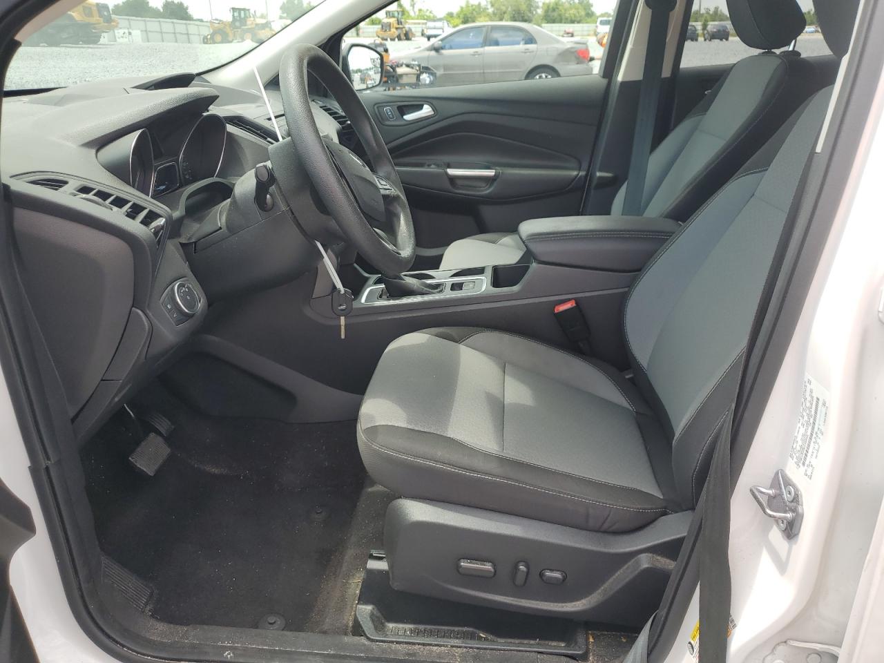 2018 Ford Escape Se VIN: 1FMCU9GD8JUA69569 Lot: 65029495
