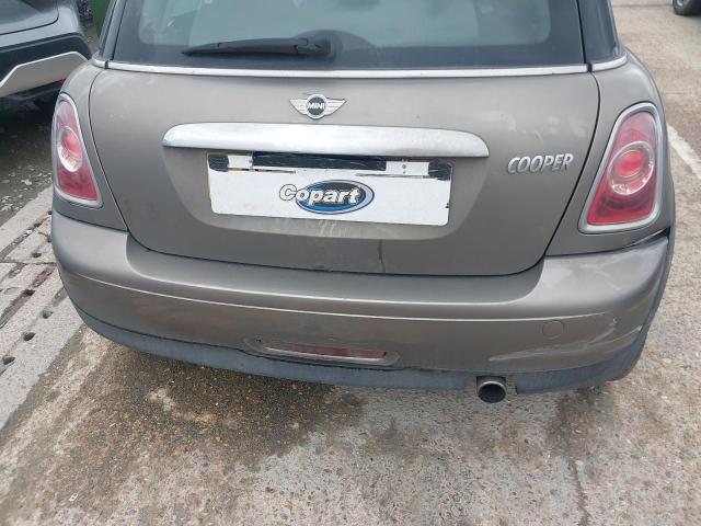 2011 MINI COOPER