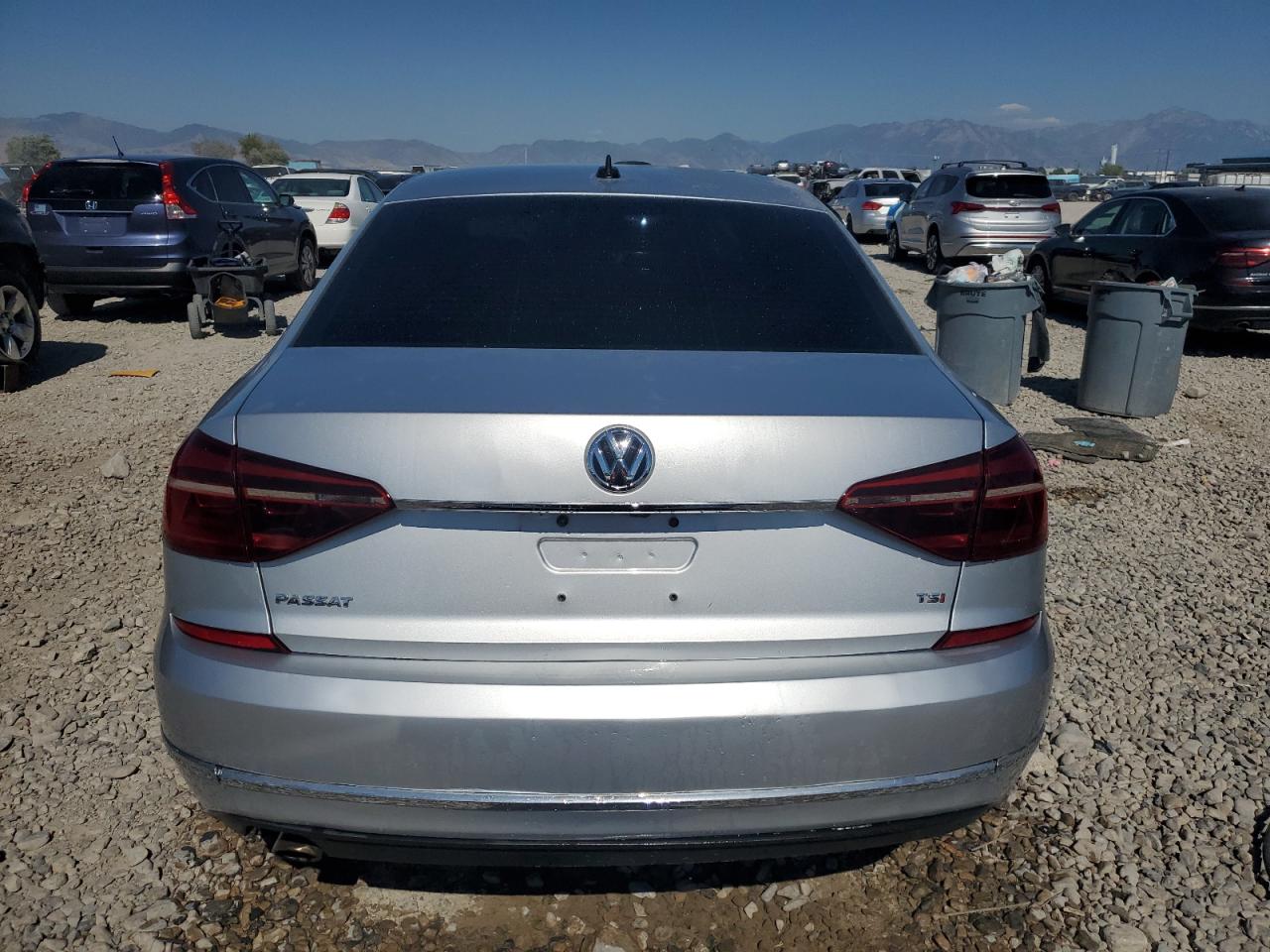 2017 Volkswagen Passat R-Line VIN: 1VWDT7A35HC013344 Lot: 63635295